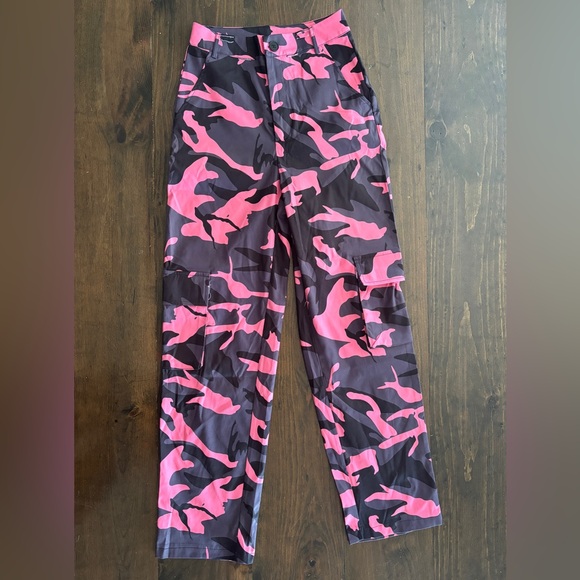 Pink cargo camouflage pants XS - Picture 1 of 5